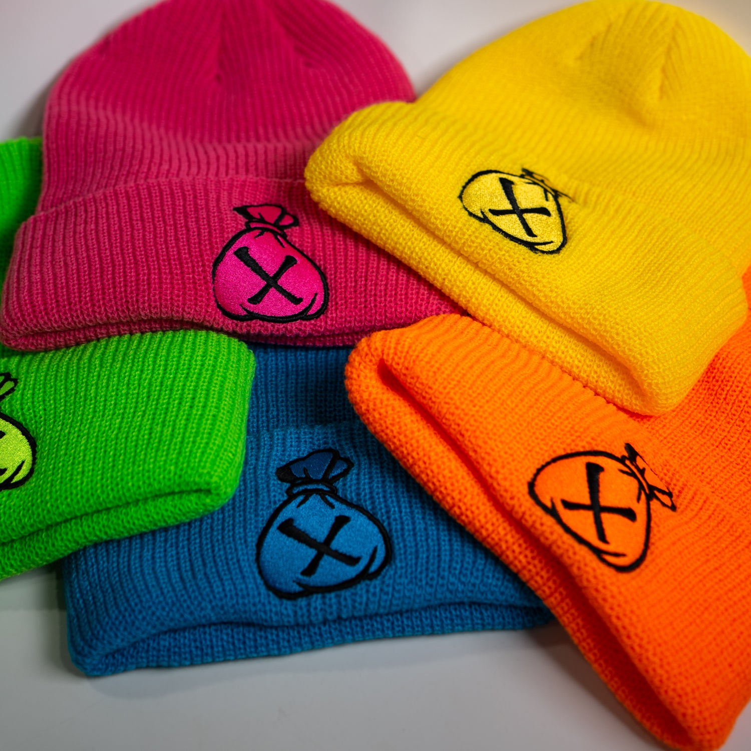 Large Knit Beanies (Money Bag)